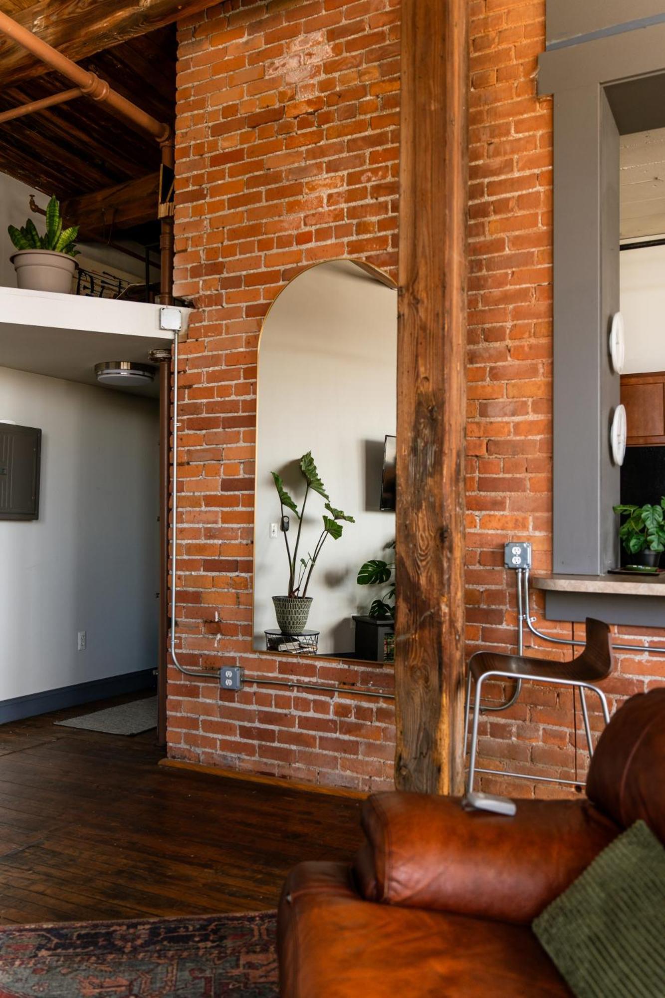 420 Friendly Canada Bridge View Loft Downtown Free Parking Детройт Екстер'єр фото
