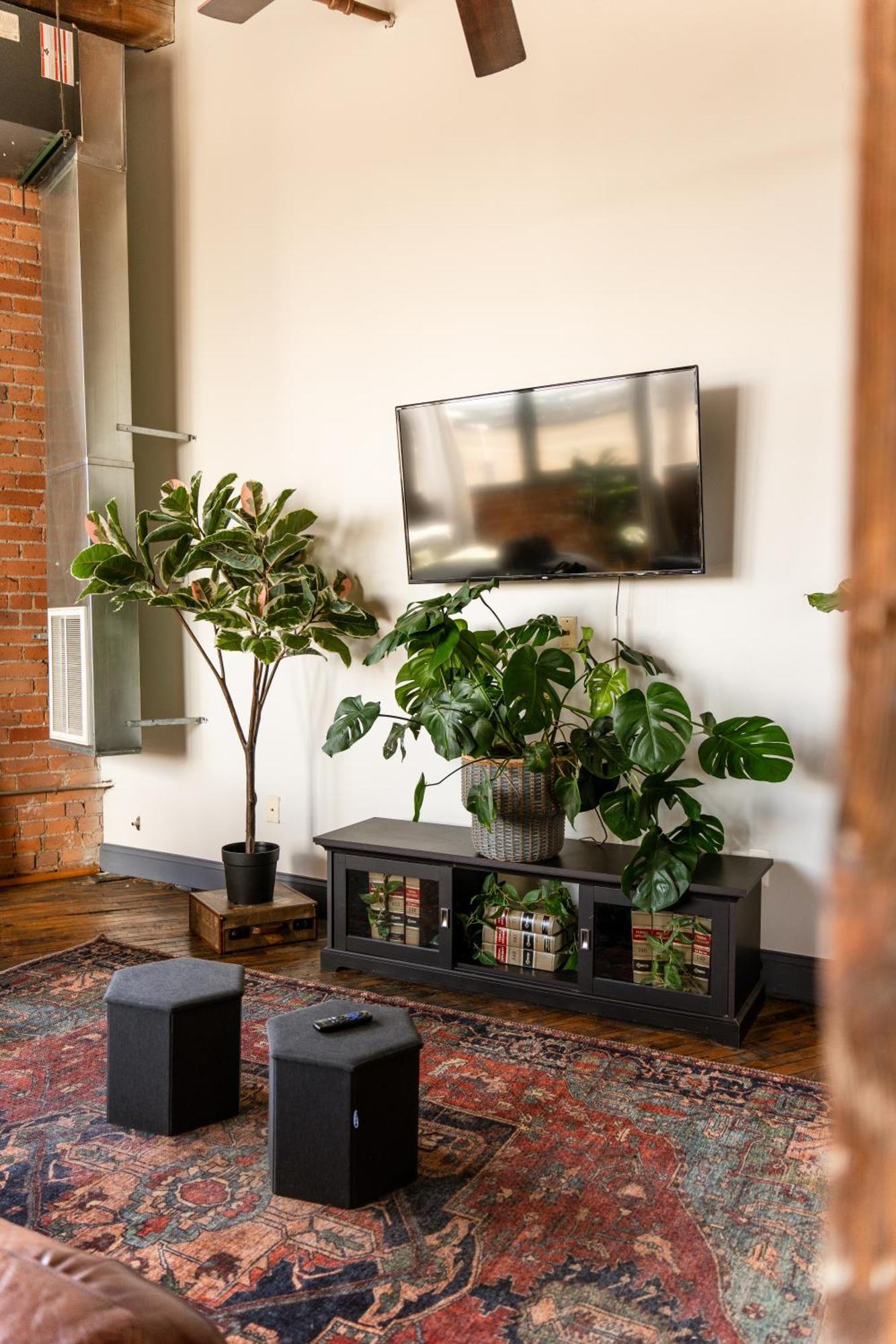420 Friendly Canada Bridge View Loft Downtown Free Parking Детройт Екстер'єр фото