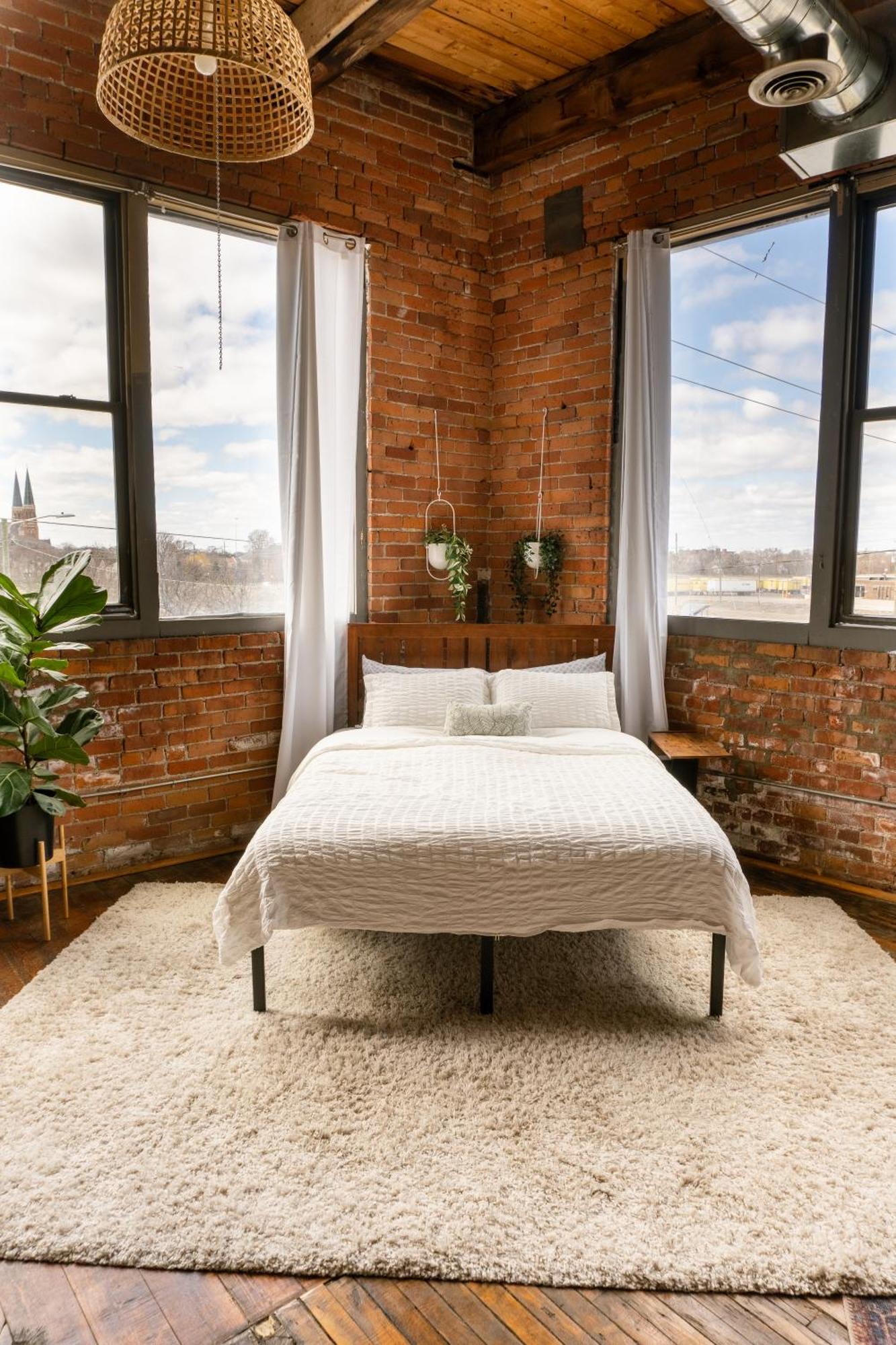 420 Friendly Canada Bridge View Loft Downtown Free Parking Детройт Екстер'єр фото
