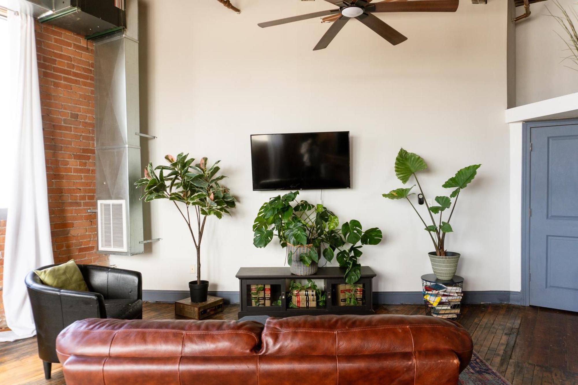 420 Friendly Canada Bridge View Loft Downtown Free Parking Детройт Екстер'єр фото